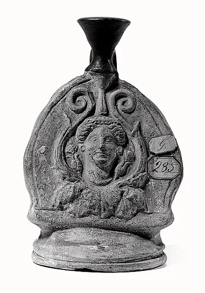 lécythe ; vase plastique