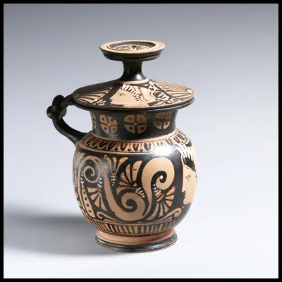 Terracotta mug with lid