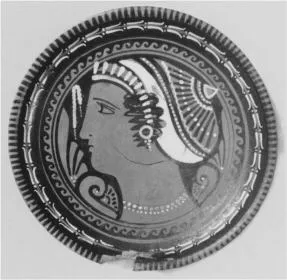 PLATE (SOUTH ITALIAN, APULIAN, RED-FIGURE)