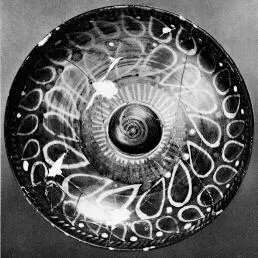 PHIALE (ATHENIAN, BLACK POLYCHROME)