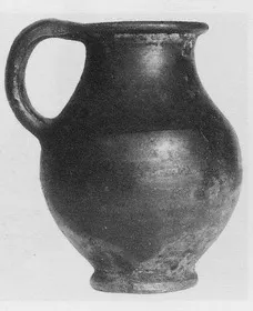 OINOCHOE (ETRUSCAN, BLACK GLAZE)