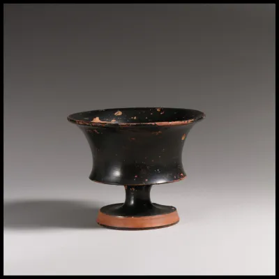 Terracotta stemmed dish