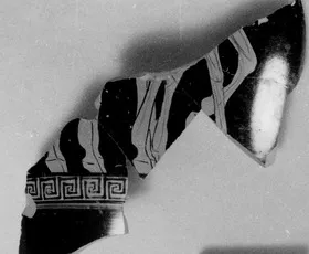 PELIKE, FRAGMENT (ATHENIAN, RED-FIGURE)
