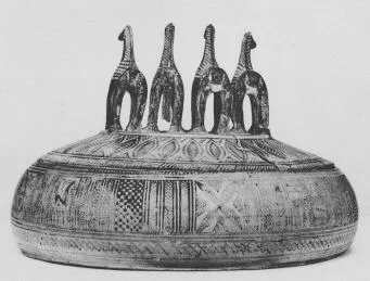 PYXIS (ATHENIAN GEOMETRIC, SILHOUETTE)