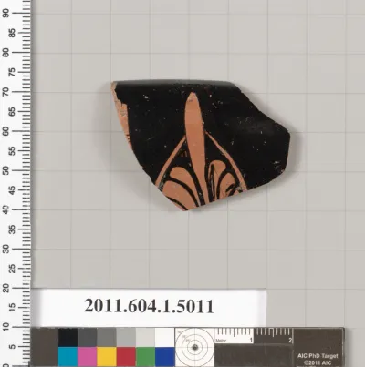 Terracotta rim fragment of a kylix (drinking cup)