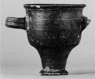 SKYPHOS (ETRUSCAN, BLACK GLAZE)