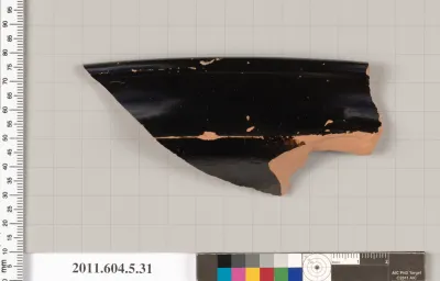 Terracotta rim fragment of a kylix (drinking cup)