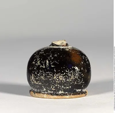 Attische Bauchlekythos mit Glanztonüberzug