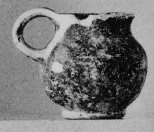 OINOCHOE (ETRUSCAN, BLACK GLAZE)