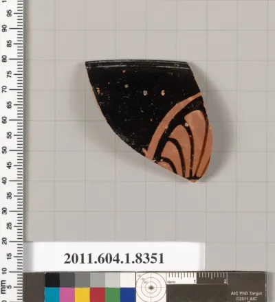 Terracotta rim fragment of a kylix (drinking cup)