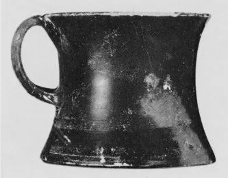 MUG (ETRUSCAN, BLACK GLAZE)