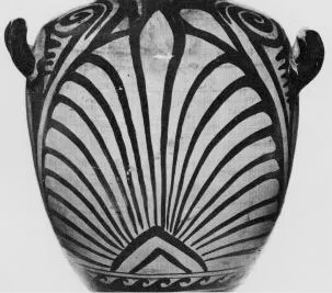 HYDRIA (SOUTH ITALIAN, CAMPANIAN, RED-FIGURE)