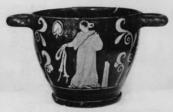 SKYPHOS (SOUTH ITALIAN, APULIAN, RED-FIGURE)