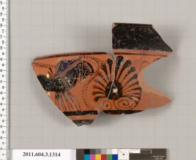 Terracotta rim fragment of a skyphos (deep drinking cup)