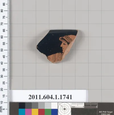 Terracotta rim fragment of a kylix (drinking cup)