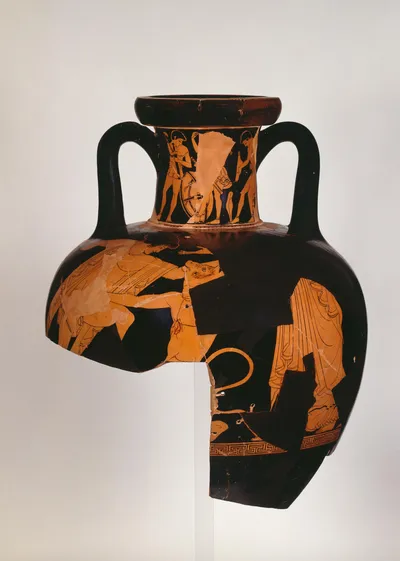 Bruchstück einer Spitzamphora (Fragmente einer Spitzamphora des Kleophrades-Malers, Fragmente rotfiguriger Spitzamphora, Fragmentierte attische Spitzamphora)