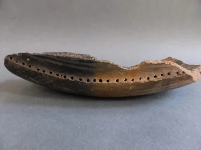 vase ; fragment