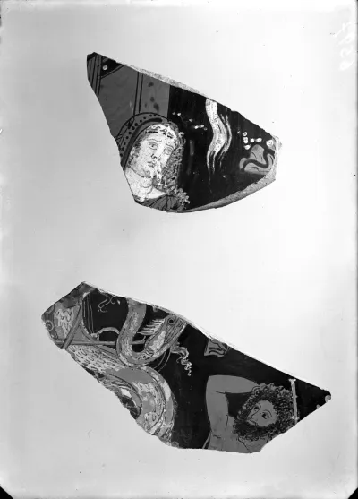 Fragment eines apulischen Kraters