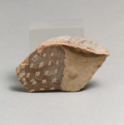 Vase fragment