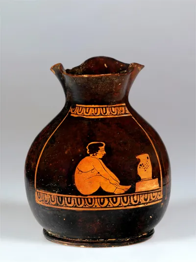 Attisch-rotfigurige Oinochoe (Weinkanne)