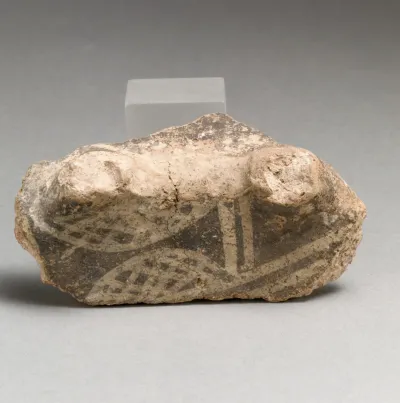 Vase fragment