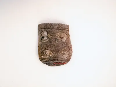 Vase fragment