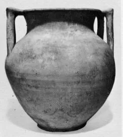 KRATER, COLUMN (SOUTH ITALIAN)