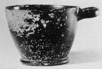 SKYPHOS (ATHENIAN, BLACK GLAZE)